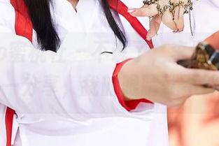 MiiTao蜜桃社 - 不说了，李颖诗的比基尼套图一分享，我的眼睛就不够用了…