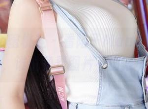 MiiTao蜜桃社 - 看陌子Mandy的睡衣造型，谁说免费图片不值得一瞥？