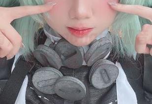 一路下滑，PoppaChan的初音RabbitHole合集，基本上就是随机涂鸦与闪现。