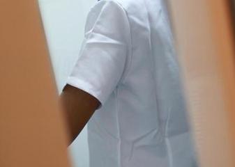 不知道ROSI的翘臀原图有没有魔法，总之看完我就想再来一遍。