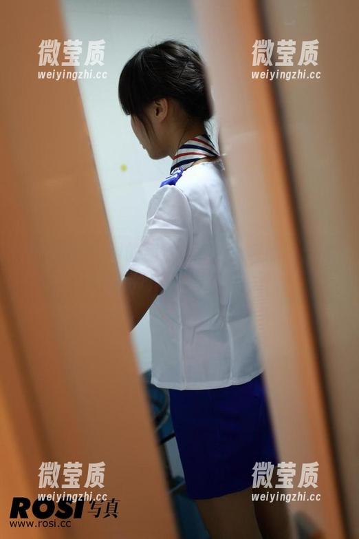 不知道ROSI的翘臀原图有没有魔法，总之看完我就想再来一遍。-微莹质