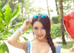 TGOD推女神 - 程彤颜的私房图集：女仆是家务担当，脸盲也是一种可爱！