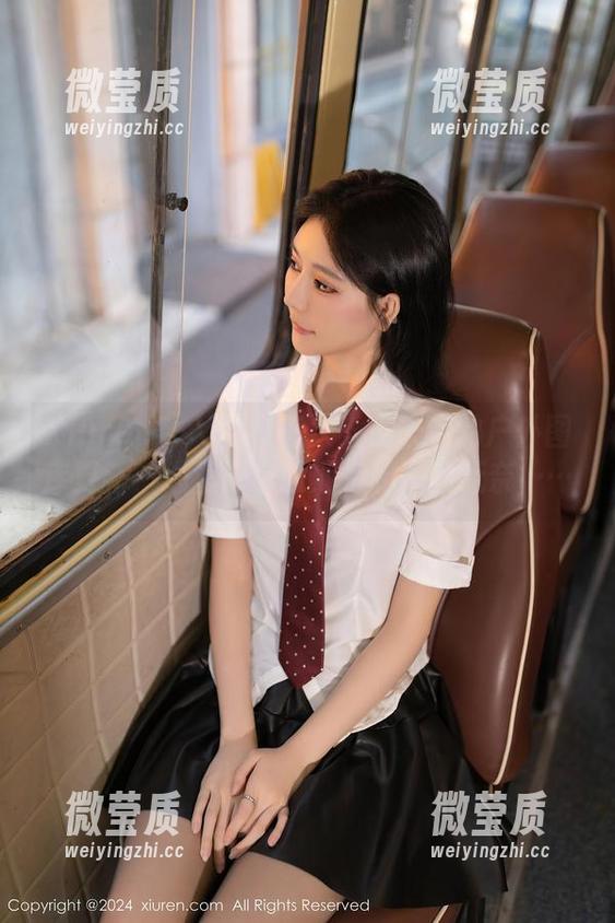 Xiuren秀人网 - 每次千夜未来的户外图库更新，心里都有股期待和一丝无奈……-微莹质