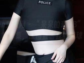 Xiuren秀人网 - “呆呆的瑞BB”的网袜写真集，原图直击我的眼球
