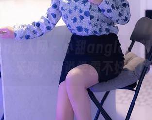 Xiuren秀人网 - 小甜angle的制服写真：天哪，谁说学霸不好看！