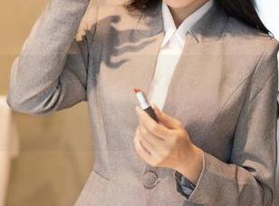 Xiuren秀人网 - 是小逗逗的女孩向日葵计划——意外美图资源，不凑巧却正好！