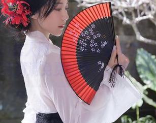 Xiuren秀人网 - 想看韩静安的日常？这里有满满免费的图片，眼福不浅