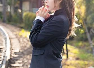 YouMi尤蜜荟 - 是小逗逗的暴露与隐秘，私房旅拍合集