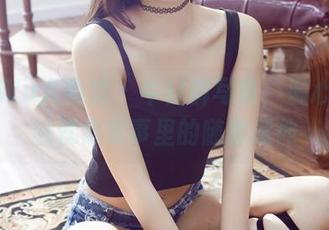 YouWu尤物馆 - 牛仔裤写真，温心怡的腿就像故事里的随意延伸