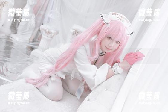 asagiriai(爱ちゃん)带你逐梦泳池—在线资源泛滥中-微莹质