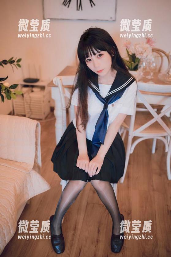 usejan蓝蓝的护士写真最新力作，反正不想进医院，能不能只来拍照？-微莹质