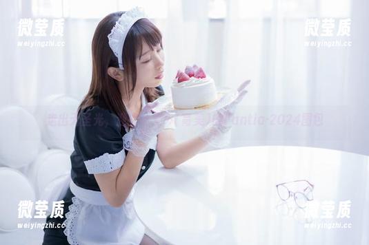 走出无圣光，迎接いくみ(育美)的Fantia-2024图包-微莹质