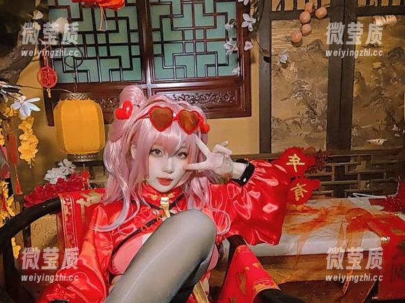 谁说怨仇办公室不能美？七七娜娜子的在线图片狠狠反击！-微莹质