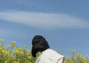 微密圈 - 又忙又懒，俏妞t的节日快乐套图慢悠悠上线！