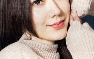 克拉女神 - 翻滚吧，周迪！最新户外美图，光影在她身边流转，真有种“想和她一起走”的冲动