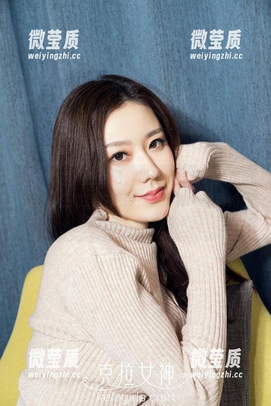 克拉女神 - 翻滚吧，周迪！最新户外美图，光影在她身边流转，真有种“想和她一起走”的冲动-微莹质