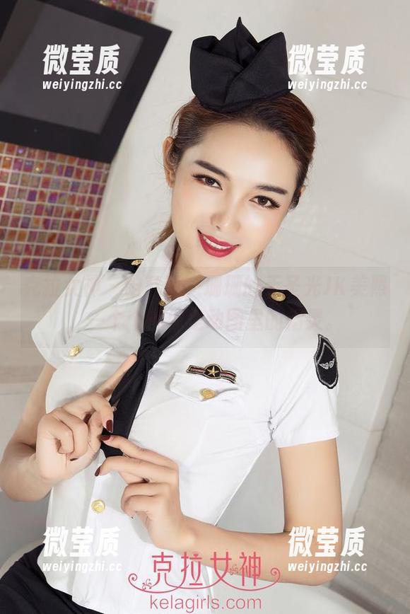 克拉女神 - 咱就说，珊珊的无圣光JK美照，一个个都像是动图里的精灵。-微莹质