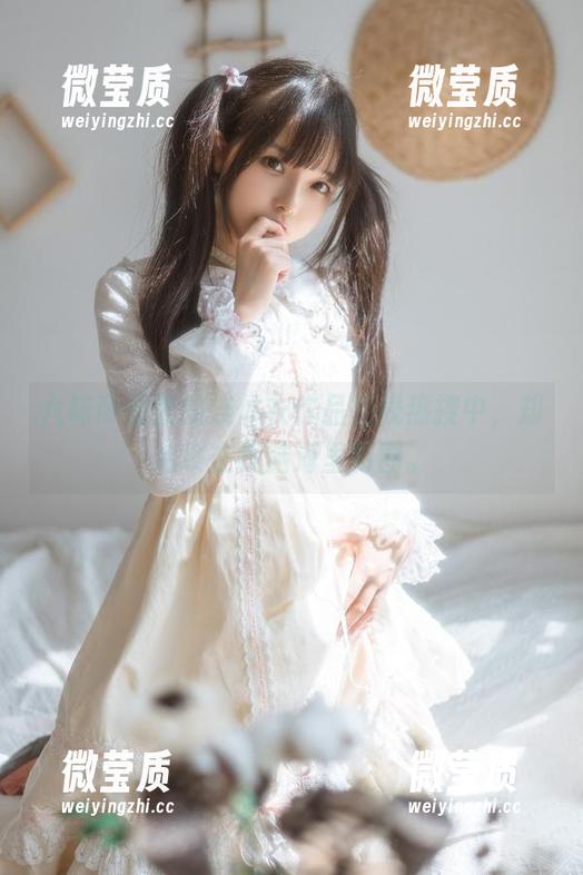 六味帝皇酱的连体衣作品在线热搜中，却始终在我脑海里转圈。-微莹质