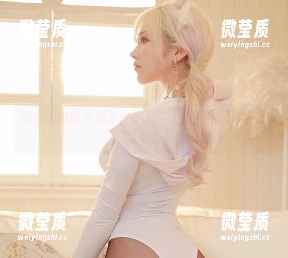 啾小妍的秘书清单：小心！工作氛围可能会被美袭击-微莹质