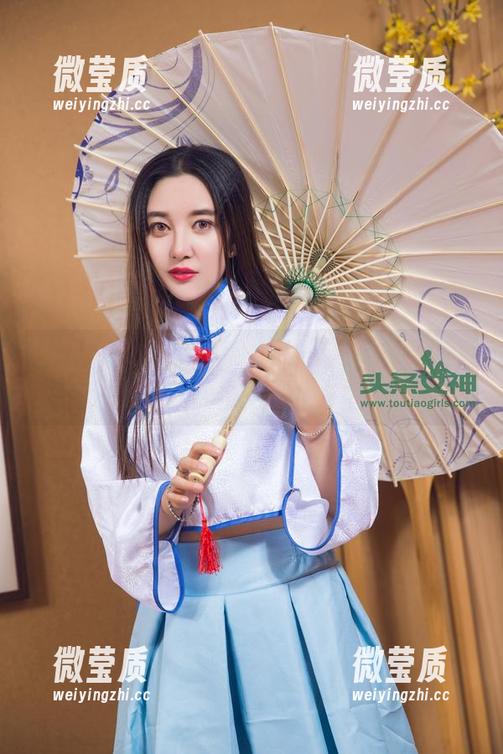 头条女神 - 完美比例！杨漫妮baby长腿私房图包冷不丁打脸你！-微莹质