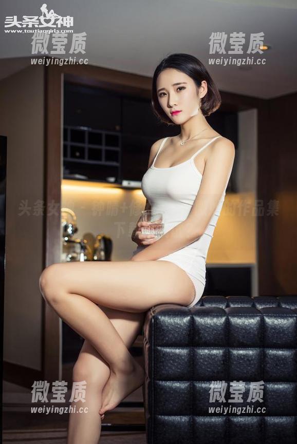 头条女神 - 钟晴+修女=一份微妙的作品集,下载来试试?-微莹质 头条女神 - 钟晴+修女=一份微妙的作品集,下载来试试?-微莹质