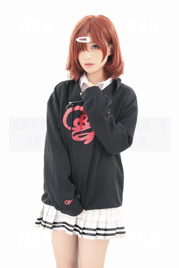 最新发布！幼爱youmeko身披礼服，果然是个让人意想不到的资源宝藏。-微莹质