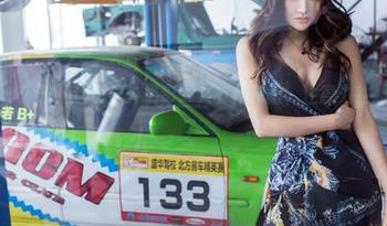 推女郎 - 沙子，这位户外摄影师又有新私拍，注意力往哪边移动？