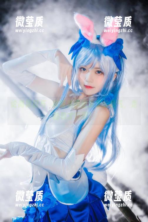 论高跟鞋与桜桃喵私房图集里的勇气，走的稳才行啊！-微莹质