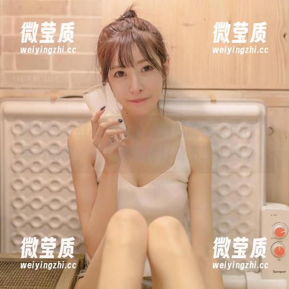 最新的王羽杉写真集，满满的少女情怀，真心觉得，每一张都能打动不少人的心。-微莹质