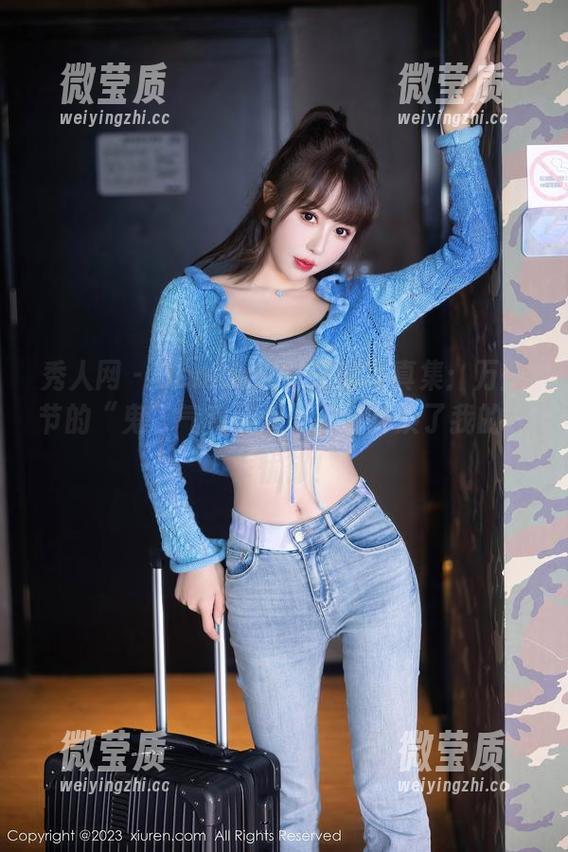 秀人网 - Demon瑶瑶最新写真集：万圣节的“鬼”气和可爱，明显冲淡了我的秋季忧郁！-微莹质