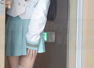 秀人网 - 伍晓丽Shirley不过是件和服，最新的照片合集中你能看出多少个样子？