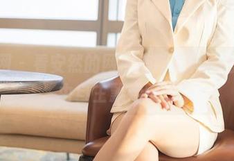 秀人网 - 看安然的网袜美腿写真，心思不由自主飘走啦。
