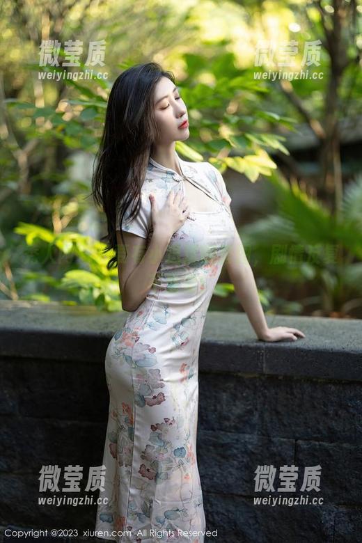 秀人网 - 只要有小逗逗的套图，剧情反复不重要！-微莹质