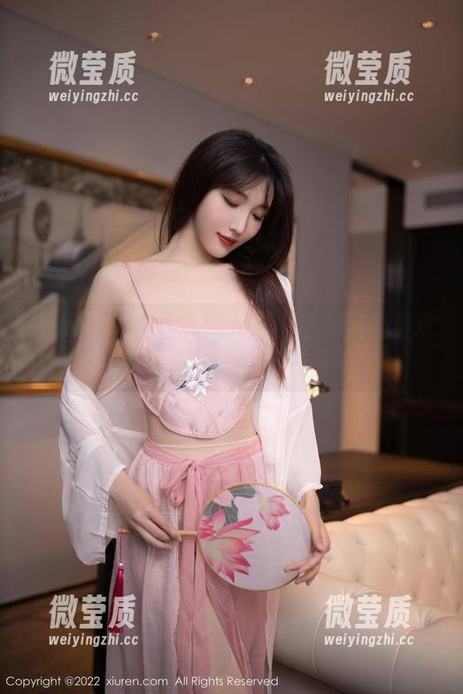 秀人网 - 林文文和她的棉袜，高清写真集究竟藏了多少细节？-微莹质