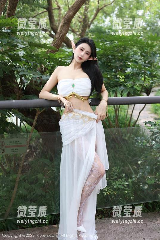 秀人网 - 奇怪，明明是校服，沐沐baby拍出来的无圣光美图却带着一丝从未见过的青春气息。-微莹质