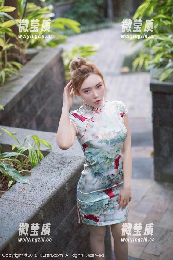 秀人网 - 玄子的奶牛合集：从白到黑，牛奶的色彩斑斓心情！-微莹质