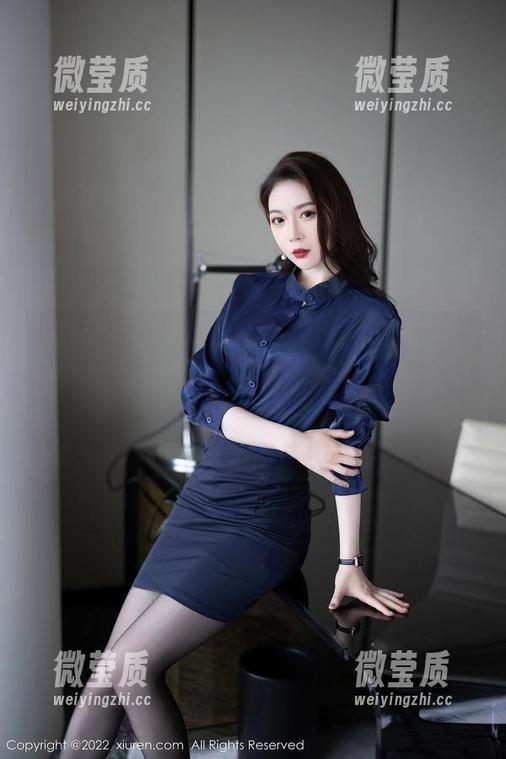 秀人网 - 葛征的连衣裙，原图不让我溜！图册看了好几遍，快来围观我这慢热的节奏！-微莹质