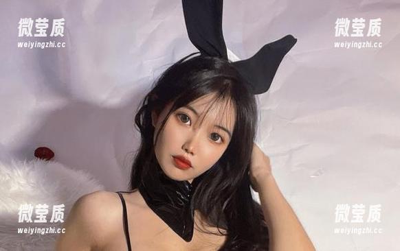 微密圈 - 纪念小小v的美图时光：私房里那件神奇的连体衣-微莹质
