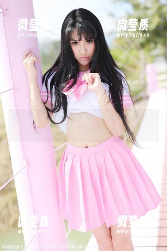 美媛馆 - 私拍资源来啦，王馨瑶真会挑裤里丝，那个细节让我多看几眼。-微莹质