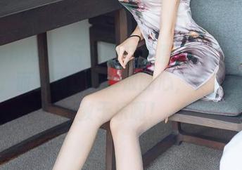花漾show - 行走的毛衣原图：Cris_卓娅祺，面对我这颗奔放的心，真得好好寓教于乐啊！