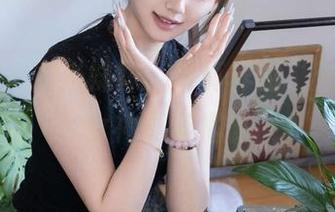 袜啵啵 - 糯米妹妹，写真界的“无圣光”女神真容揭秘