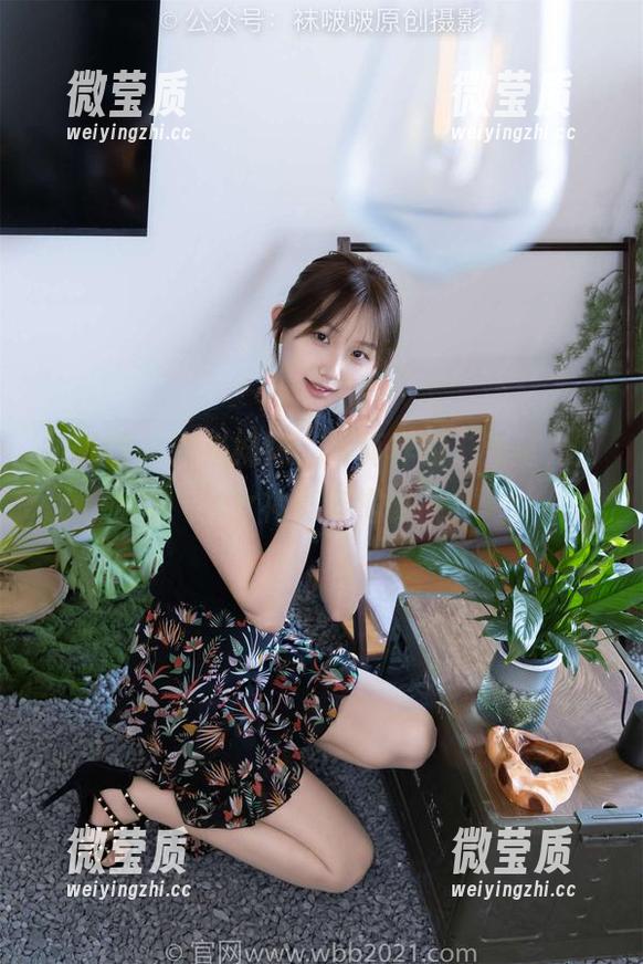 袜啵啵 - 糯米妹妹,写真界的“无圣光”女神真容揭秘-微莹质 袜啵啵 - 糯米妹妹,写真界的“无圣光”女神真容揭秘-微莹质