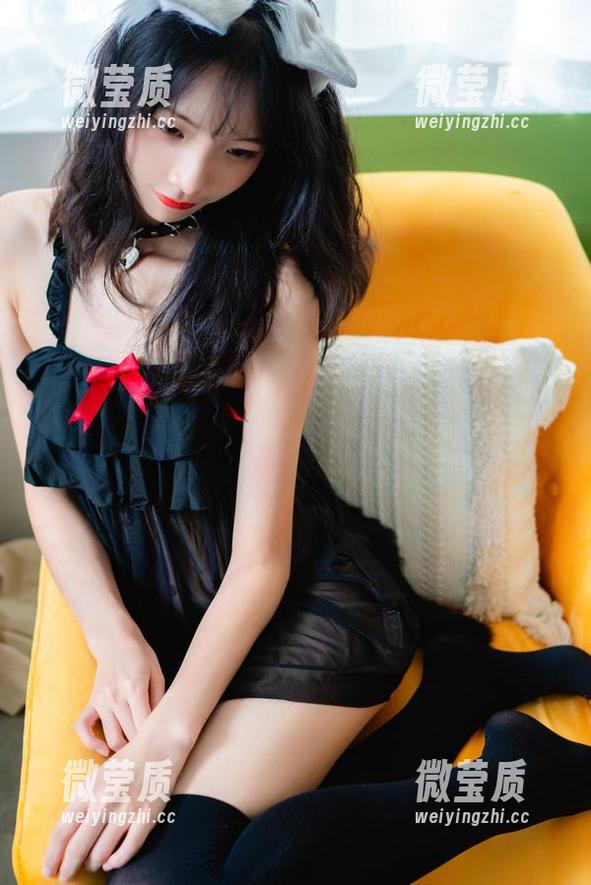 西瓜少女轻松搞定私房女仆，图库精选让人捧腹！-微莹质