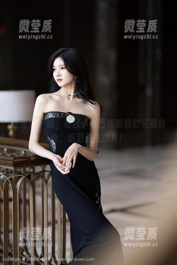 语画界 - 哇，在线小热巴和眼镜的完美结合，识别这张图片！-微莹质