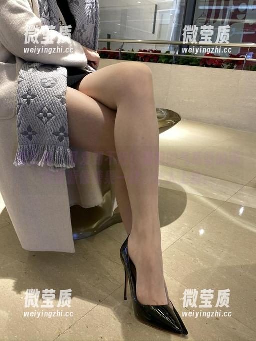微密圈 - 可爱到不行！雅雅的气质呀的美图资源像糖果一样，让人上瘾。-微莹质